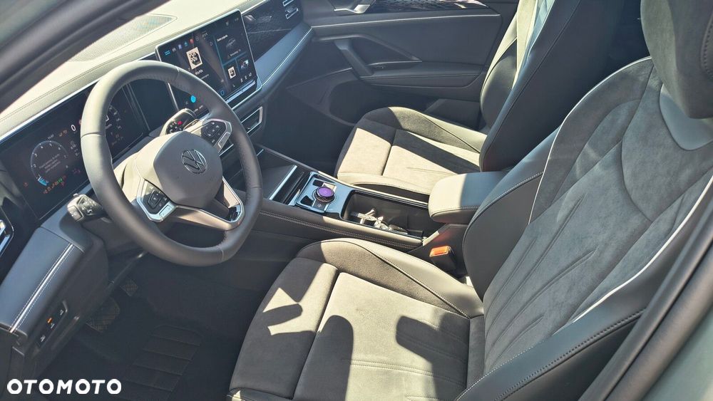 Volkswagen Tiguan - 19