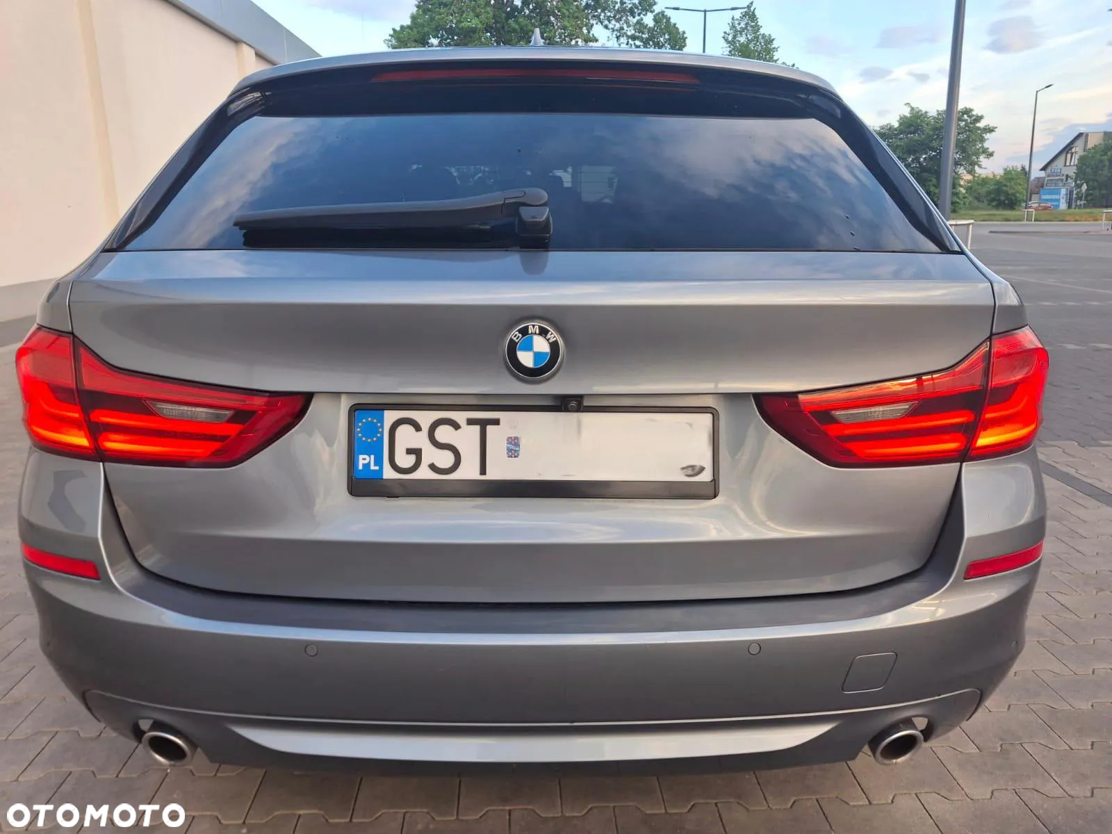 BMW Seria 5 518d Sport Line - 8