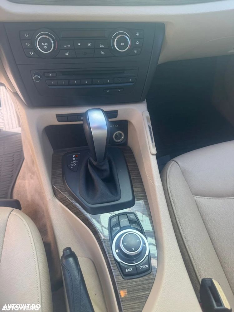 BMW X1 xDrive20d Aut. - 12