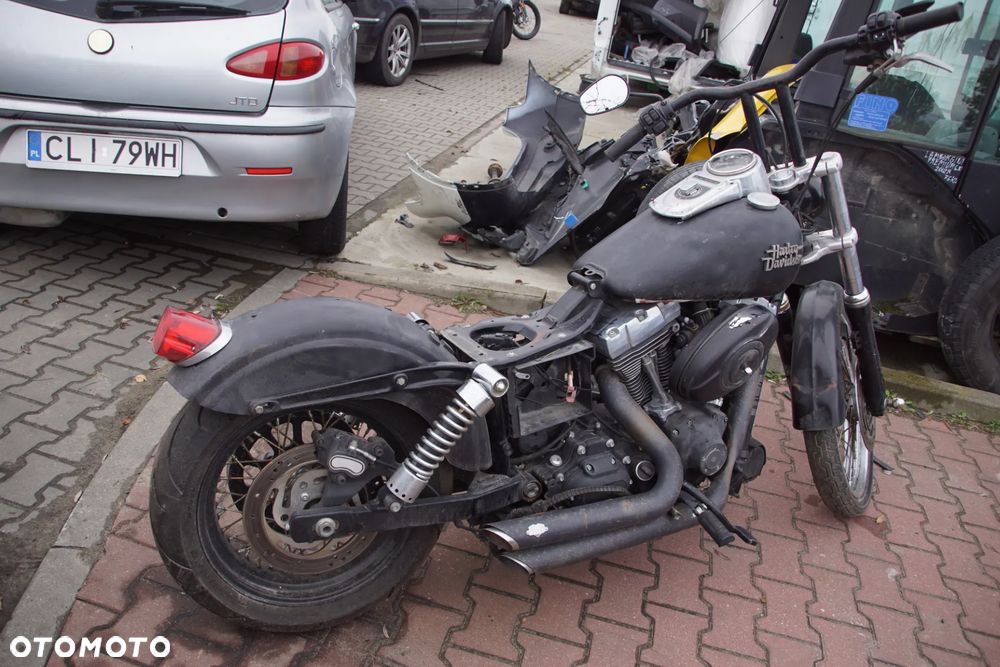 Motocykl na części 692106889 Harley-Davidson Harley Davidson Dyna softail FXDC 2013 Super Glide Custom  zarejestrowany w Polsce półka rama silnik skrzynia licznik amortyzator felga wydech błotnik - 15