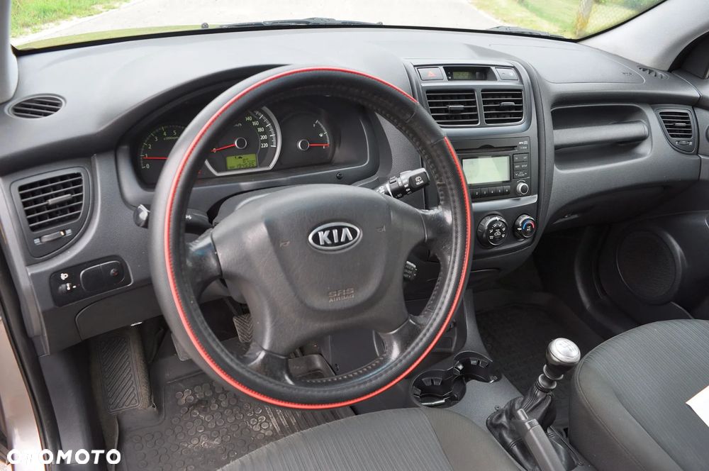 Kia Sportage 2.0 d Freedom 2WD - 19