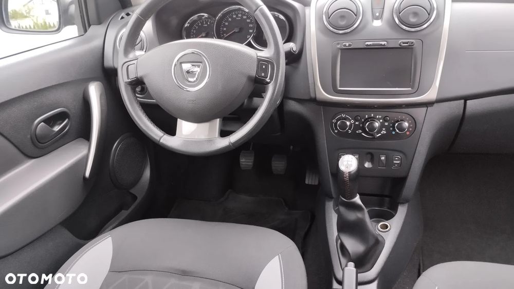 Dacia Sandero Stepway - 11