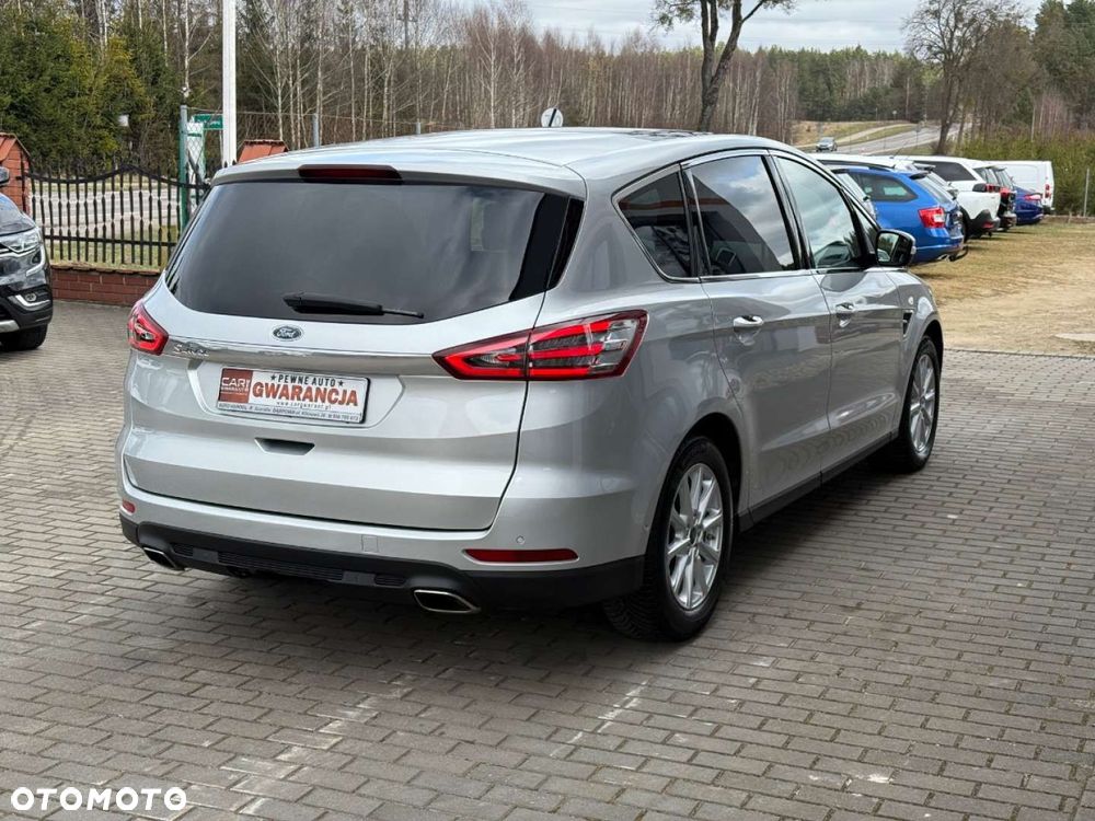 Ford S-Max - 9