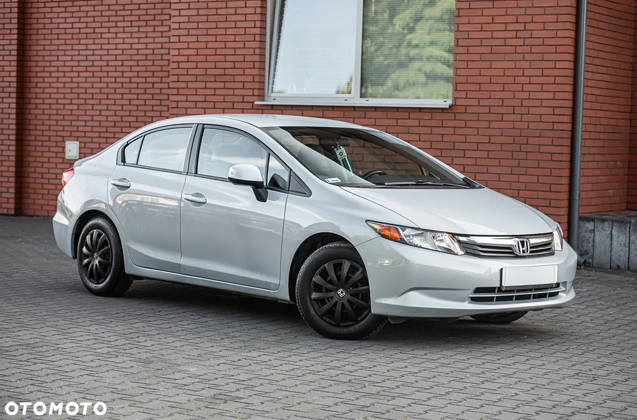 Honda Civic 1.8 Executive - 2