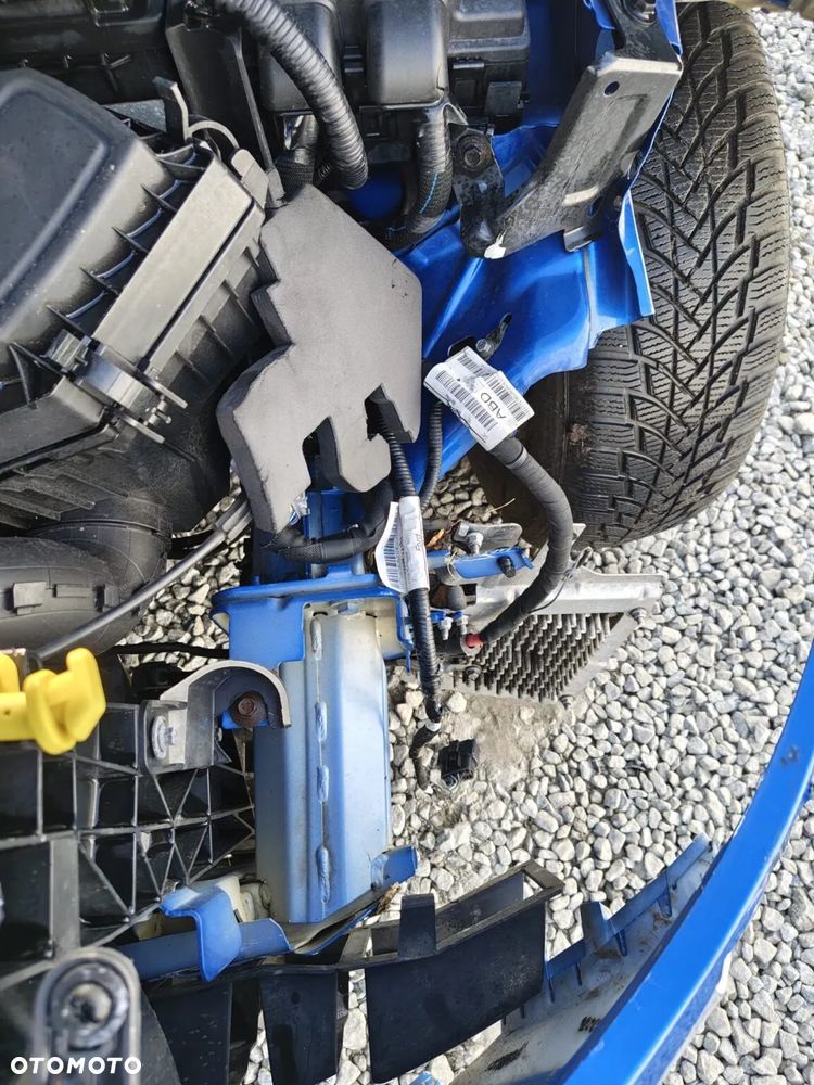 Ford Puma 1.0 EcoBoost Hybrid TITANIUM - 11