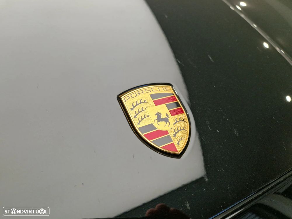 Porsche Cayenne Coupé E-Hybrid - 10