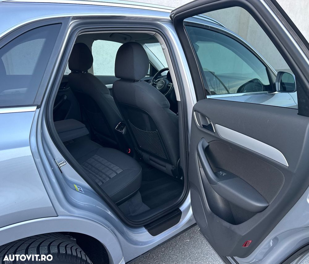 Audi Q3 2.0 TDI Quattro Stronic Sport - 9