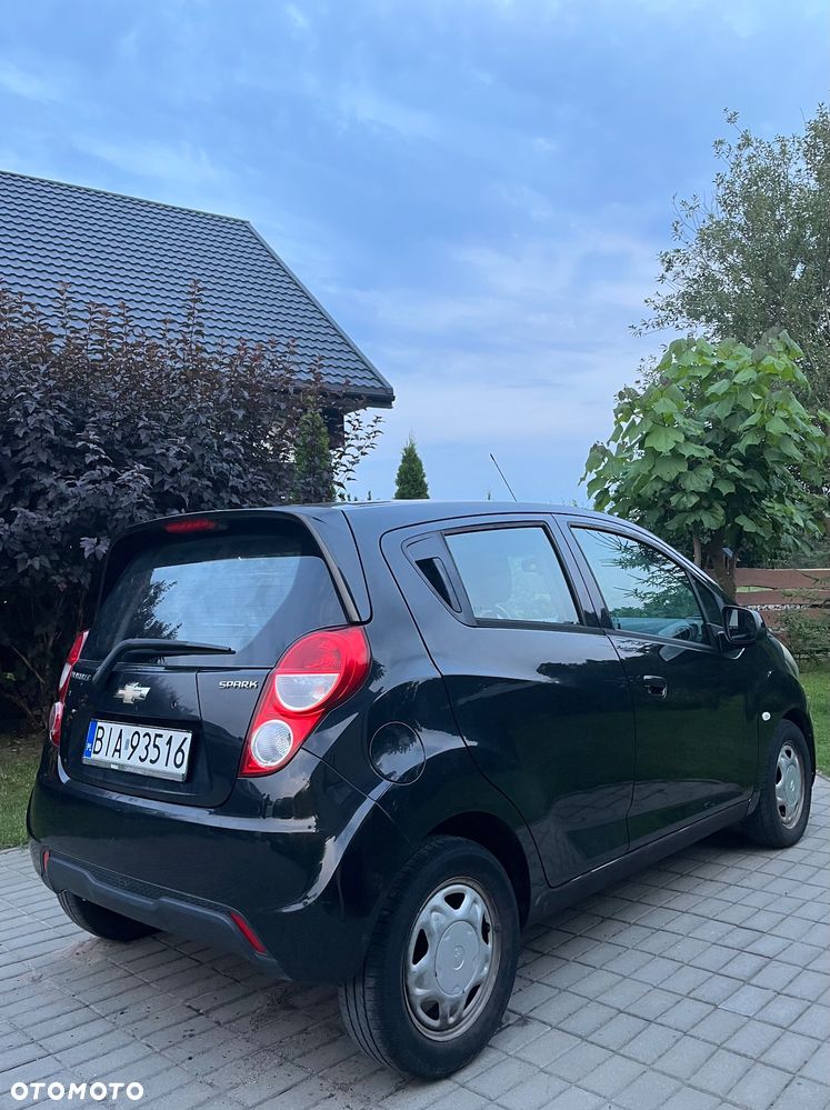 Chevrolet Spark 1.0 Base - 3