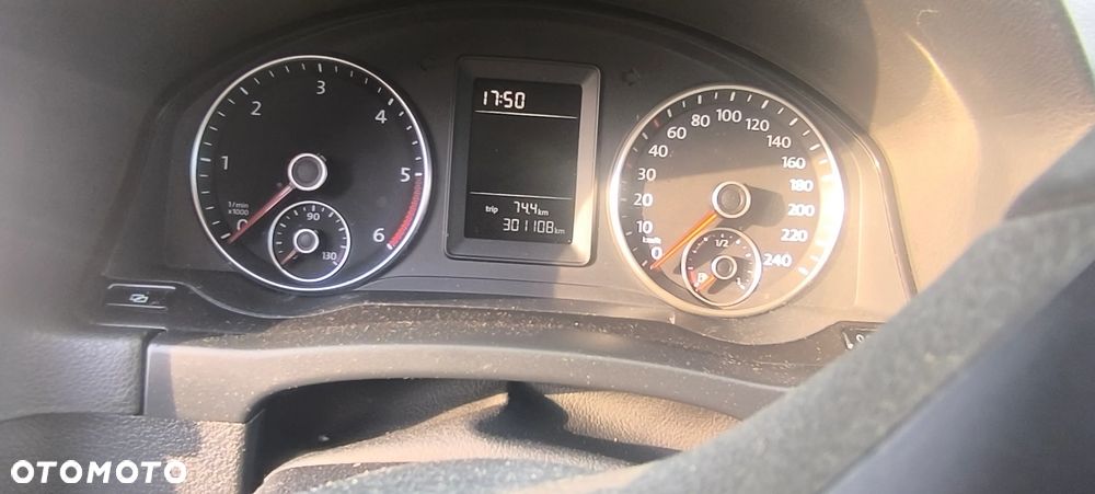 Volkswagen Golf 1.6 TDI Comfortline - 8