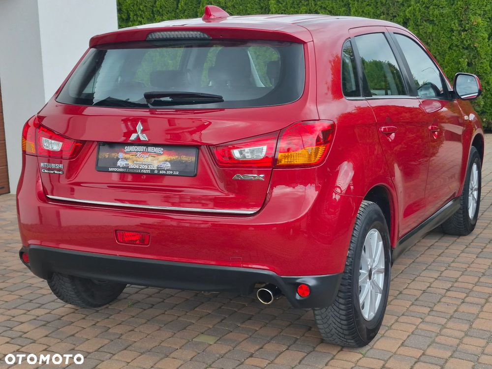 Mitsubishi ASX - 5