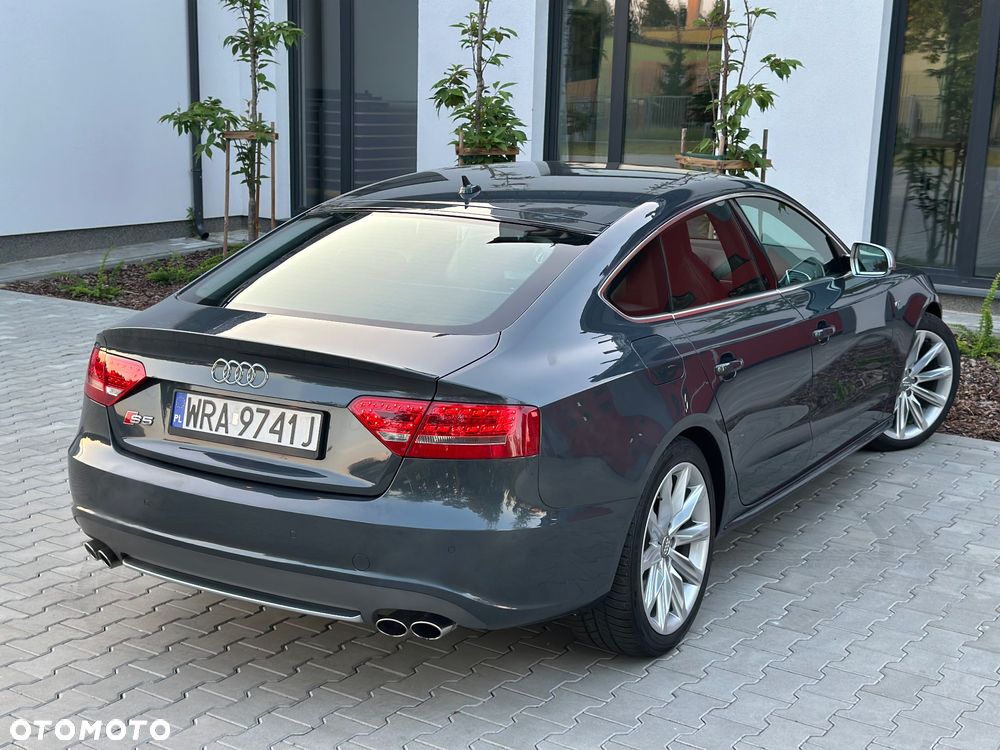 Audi S5 Coupé - 15