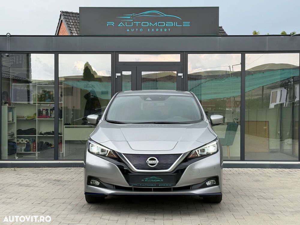 Nissan LEAF 62 kWh e+ N-Connecta - 9