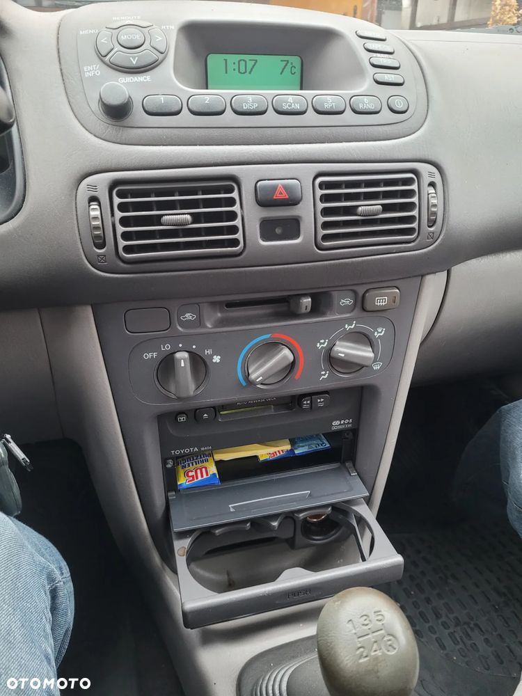 Toyota Corolla 1.4 VVT-i - 6