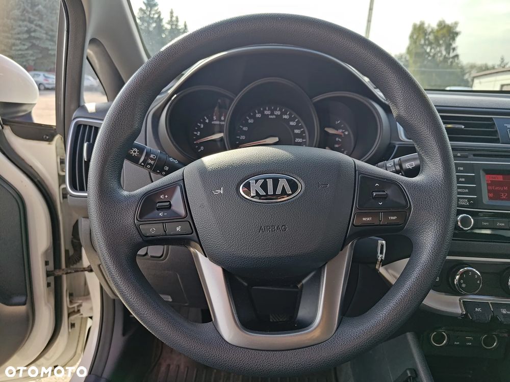 Kia Rio 1.1 crdi M - 7