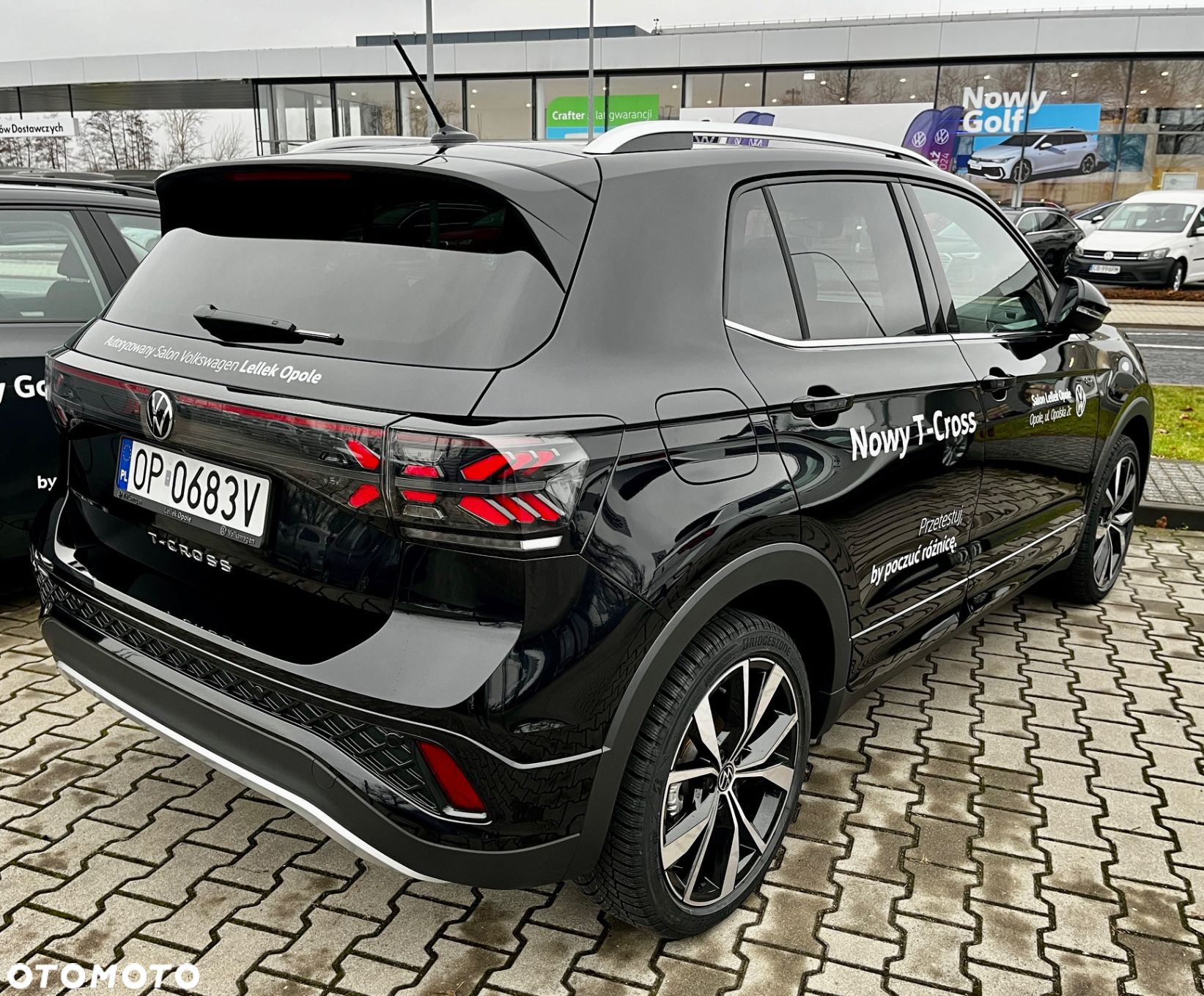 Volkswagen T-Cross - 8