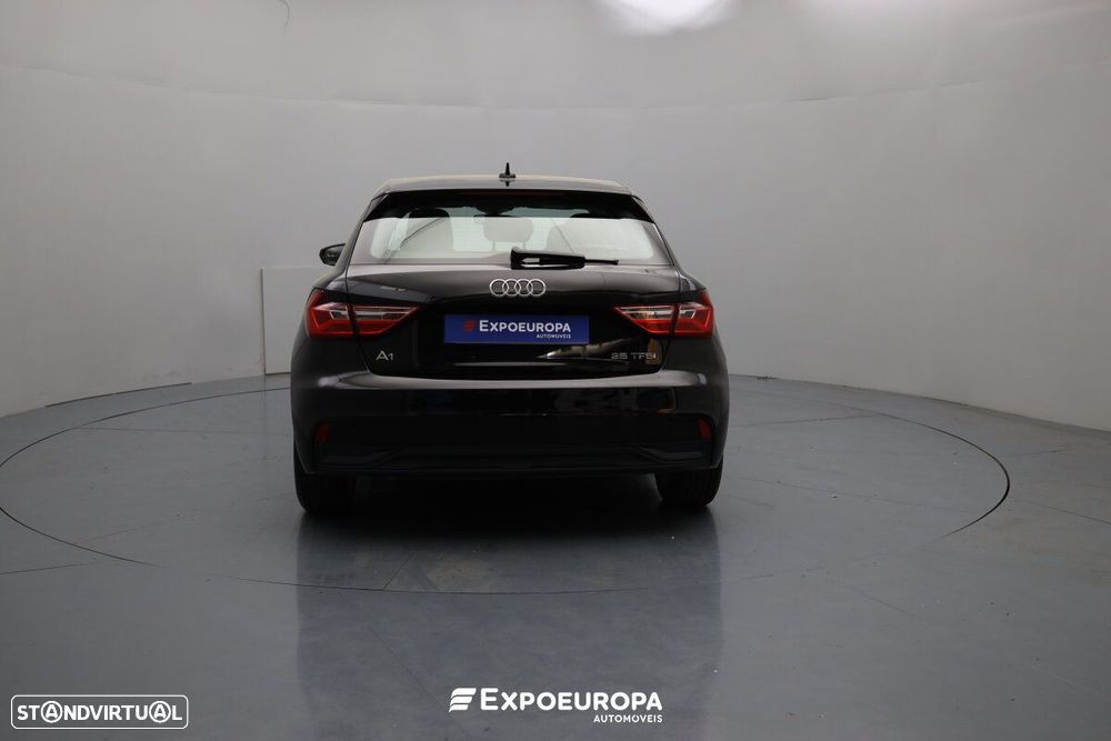 Audi A1 Sportback 25 TFSI SE Business - 6