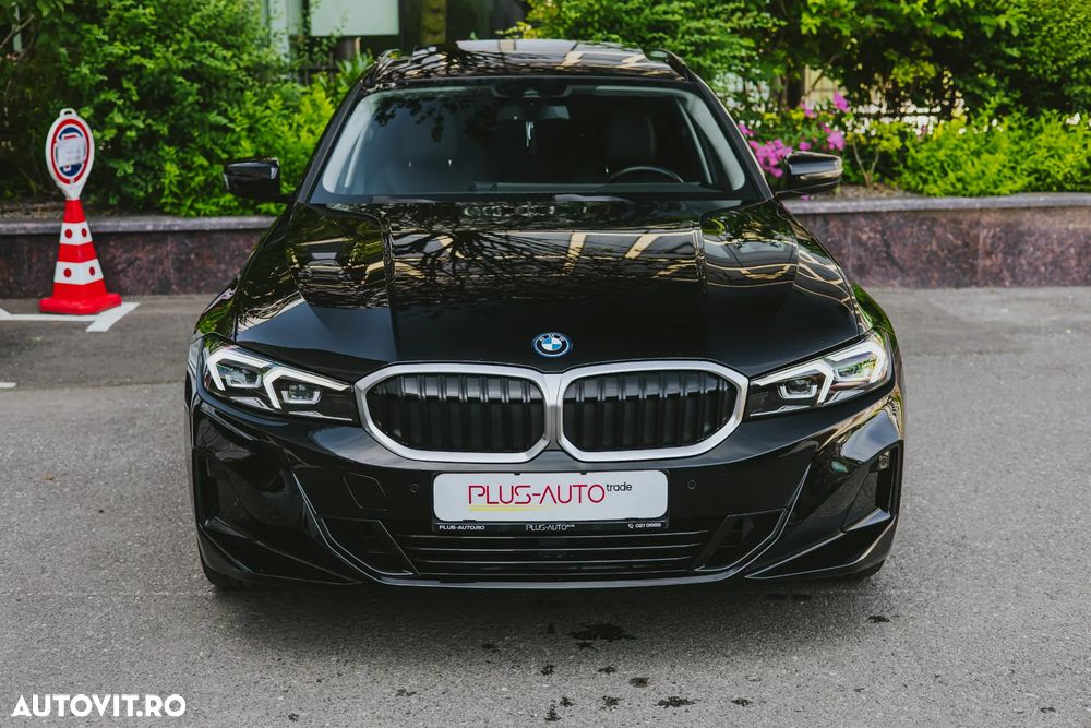 BMW Seria 3 320e xDrive Aut. Sport Line - 2