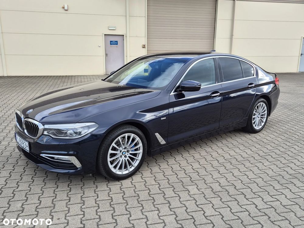 BMW Seria 5 520d xDrive Luxury Line sport - 13