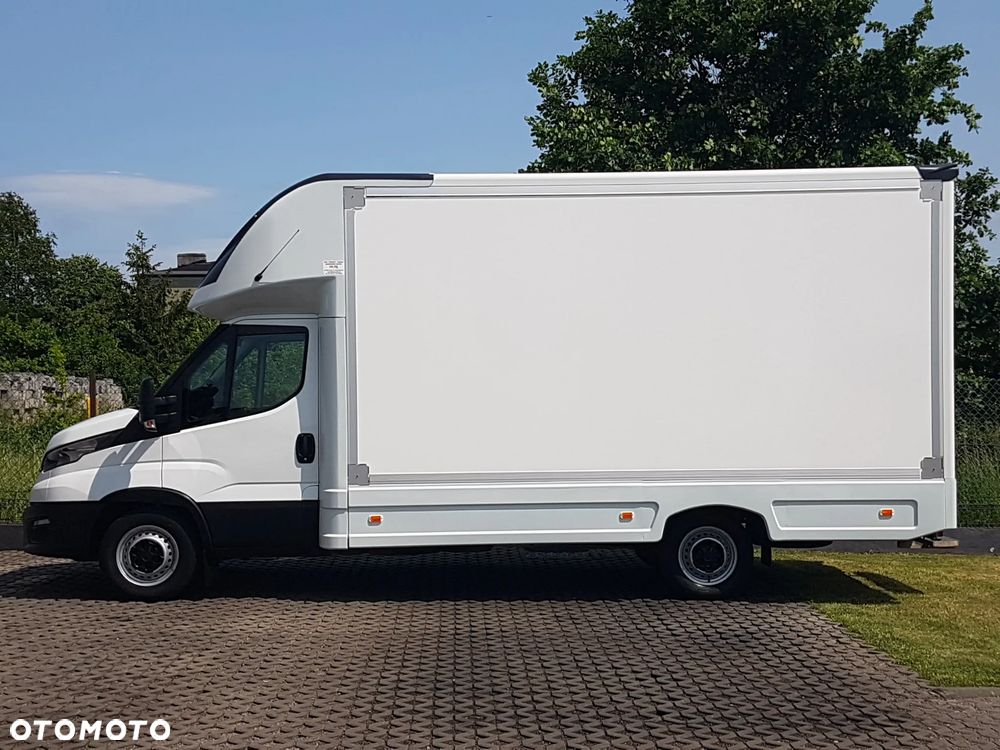 Iveco DAILY KONTENER NISKOPODŁOGOWY 4,43x2,23x2,42 SKLEP FOODTRUCK BAR KLIMA KONIOWÓZ KAMPER - 11
