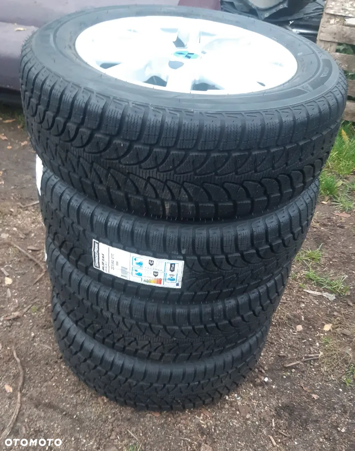 Koła zimowe Mitsubishi Eclipse Cross 17 Cali 7.0X17 ET38 225/60R17 99H DOT 1218 - 3