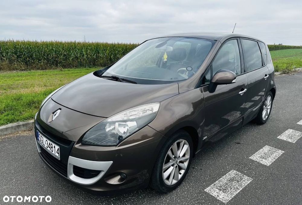 Renault Scenic 1.4 16V TCE Bose Edition - 11