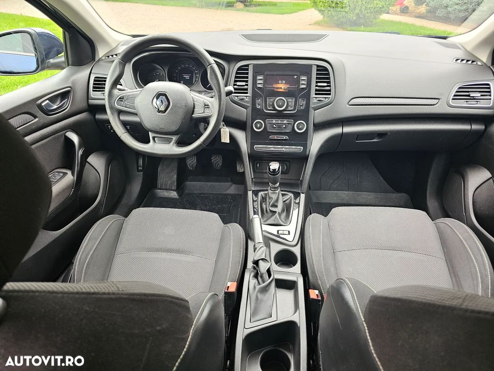 Renault Megane ENERGY dCi Life - 3