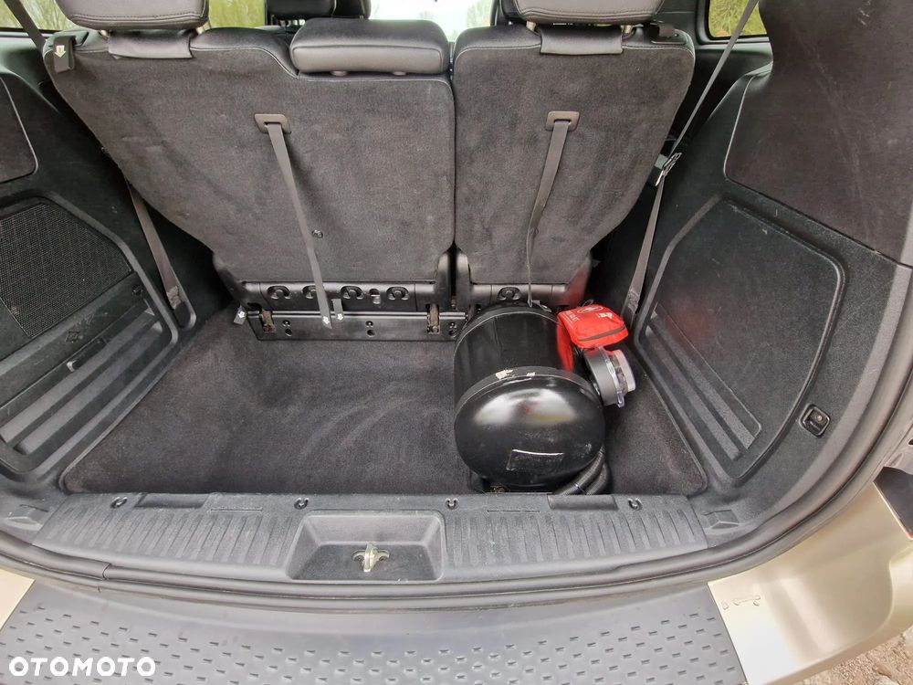 Dodge Grand Caravan 3.6 R/T - 14