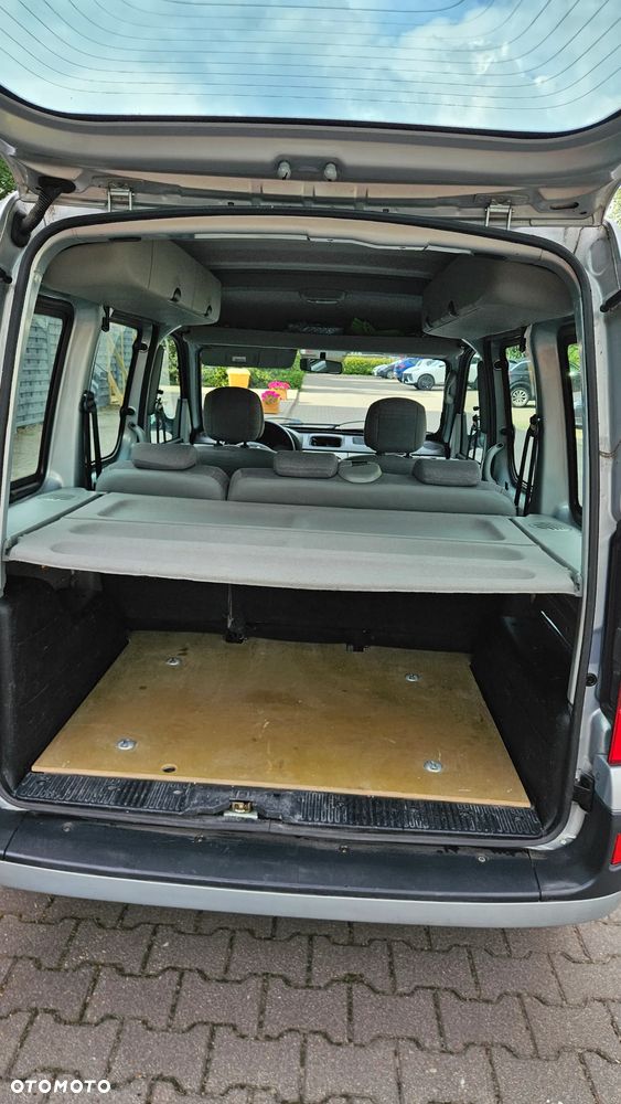 Renault Kangoo 1.5 dCi Privilege - 24