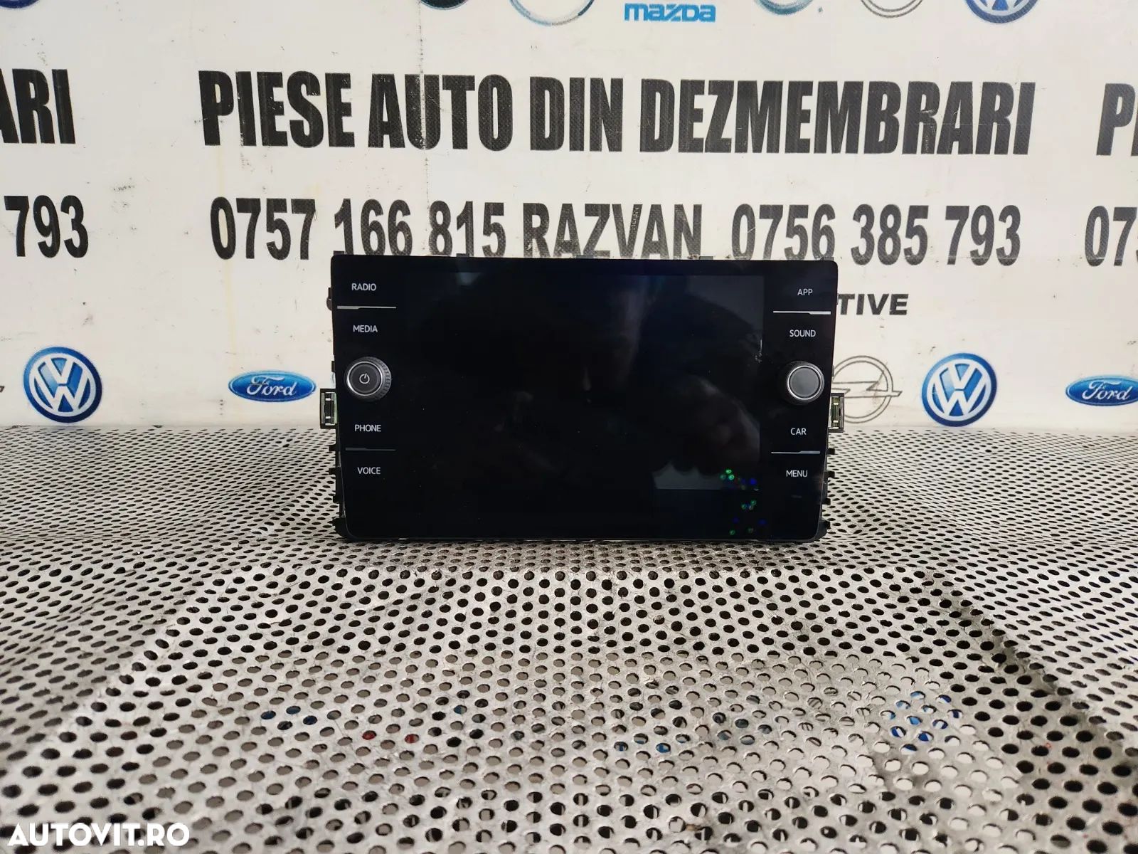 Display Navigatie 8 Inch Vw Tiguan Passat B8 T-Roc Golf Polo Cod 5GA Dezmembrez Vw T-Roc - Dezmembr - 1