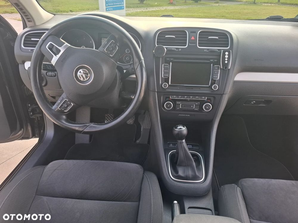 Volkswagen Golf 2.0 TDI Highline - 15