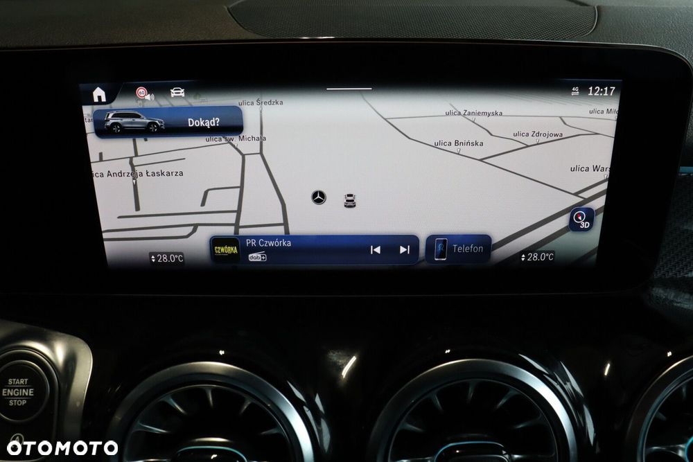 Mercedes-Benz GLB 200 AMG Line 7G-DCT - 11