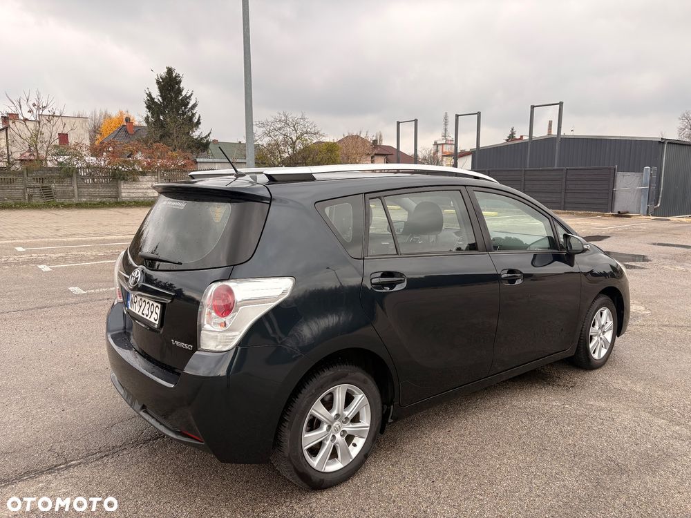 Toyota Verso 1.8 Premium 7os - 2