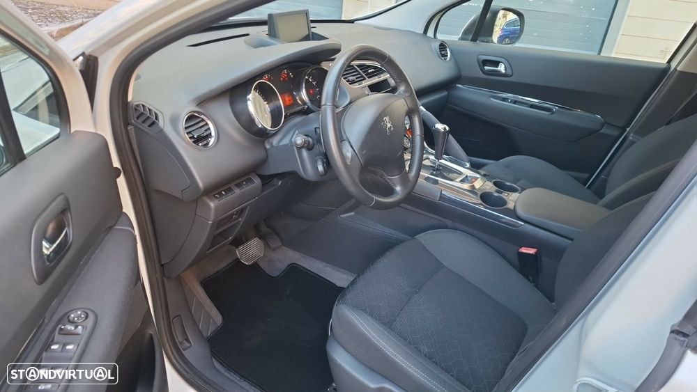Peugeot 3008 BlueHDi 120 EAT6 Stop & Start Active - 11