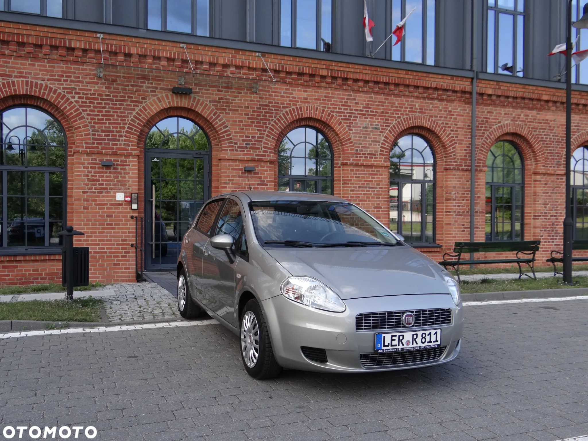 Fiat Punto 1.4 Young - 7