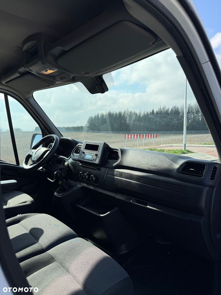 Renault Master - 11