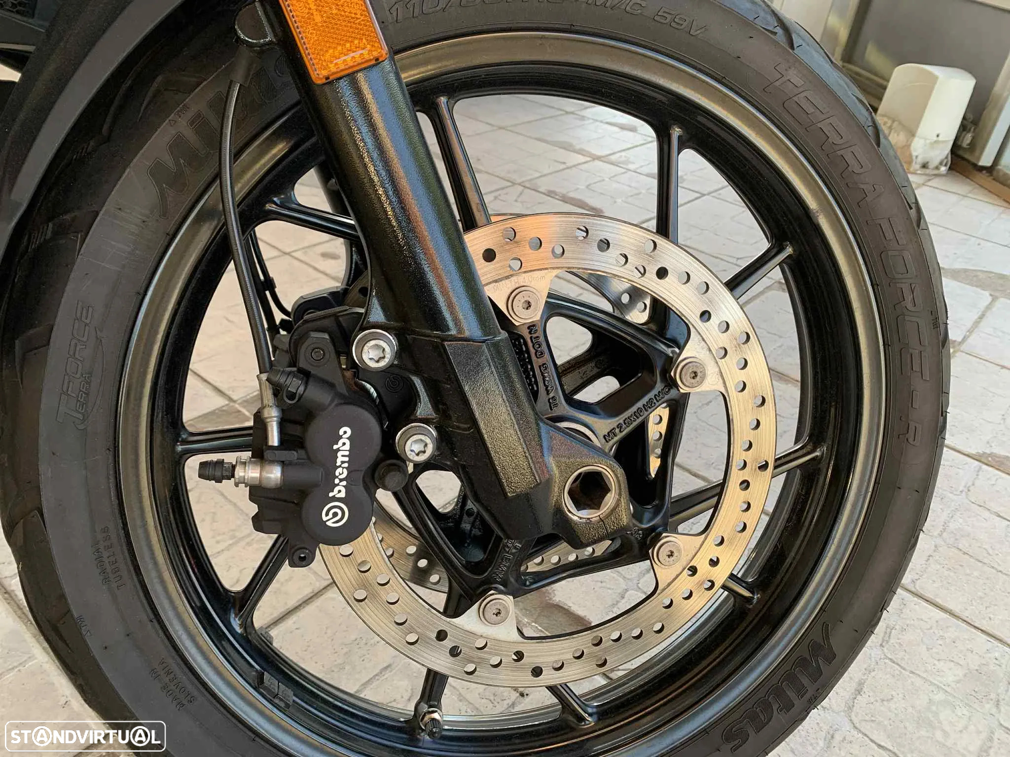 BMW F 750 GS - 9