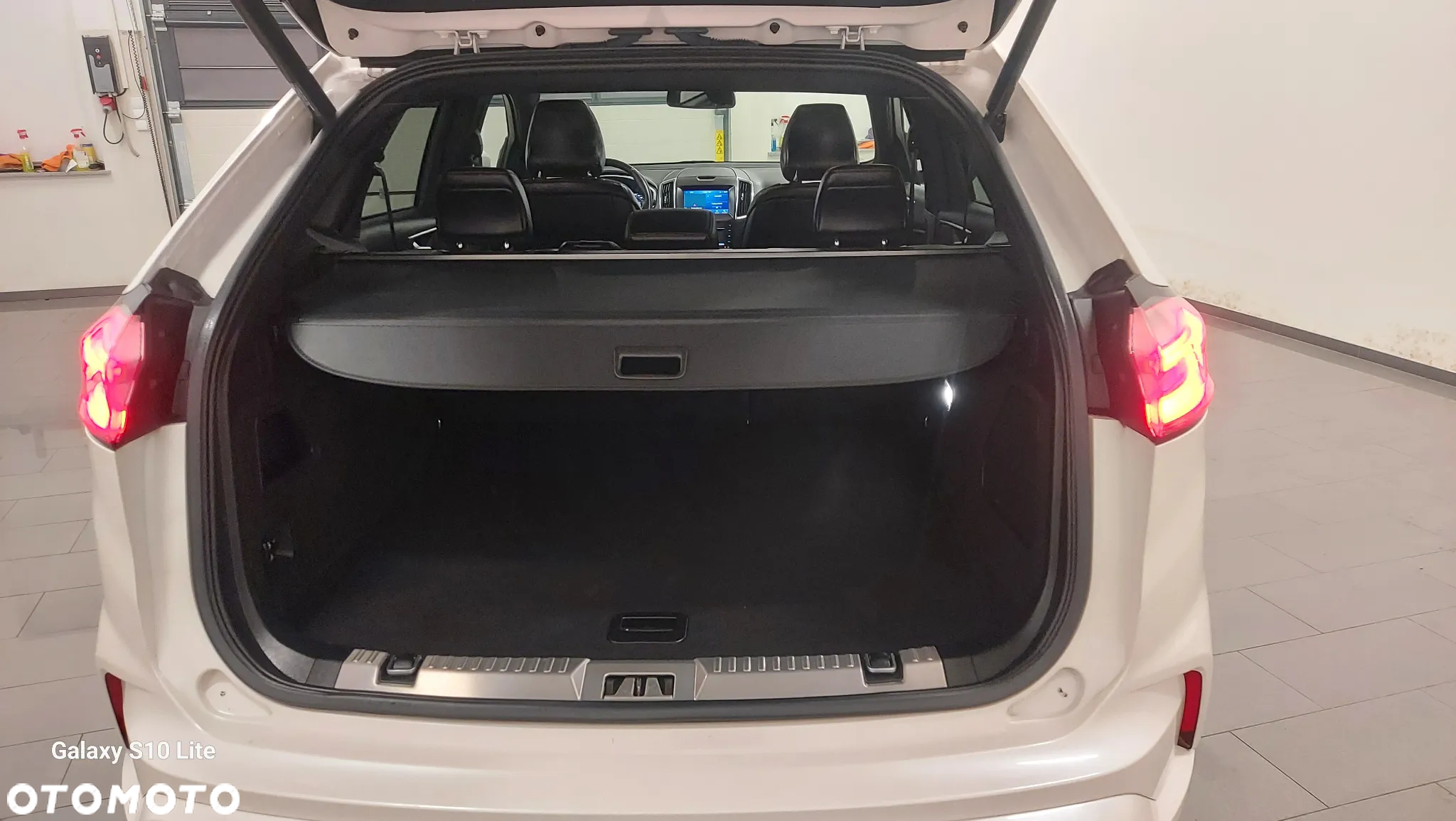 Ford Edge 2.0 EcoBlue Twin-Turbo 4WD ST-Line - 8
