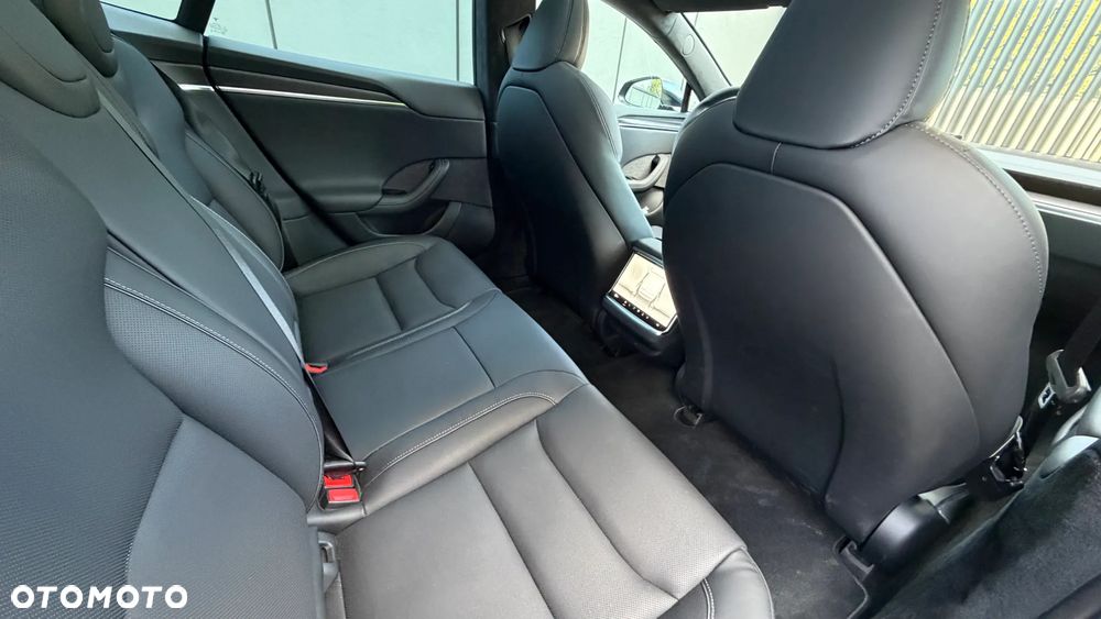 Tesla Model S Plaid - 11
