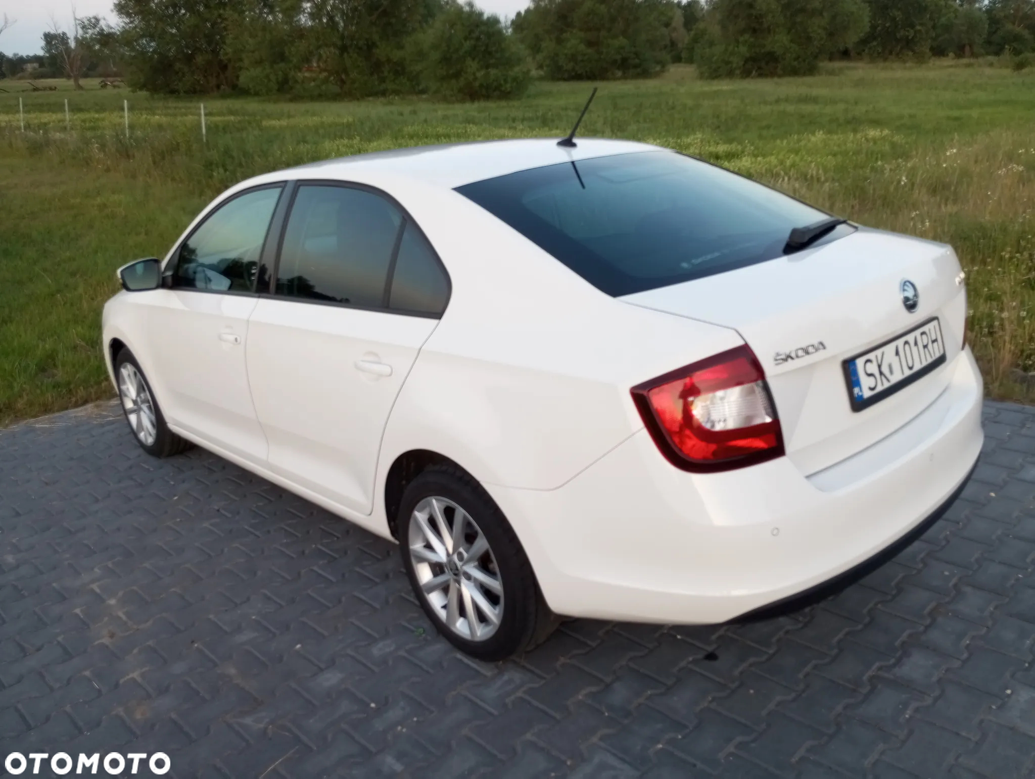 Skoda RAPID 1.0 TSI Style - 7