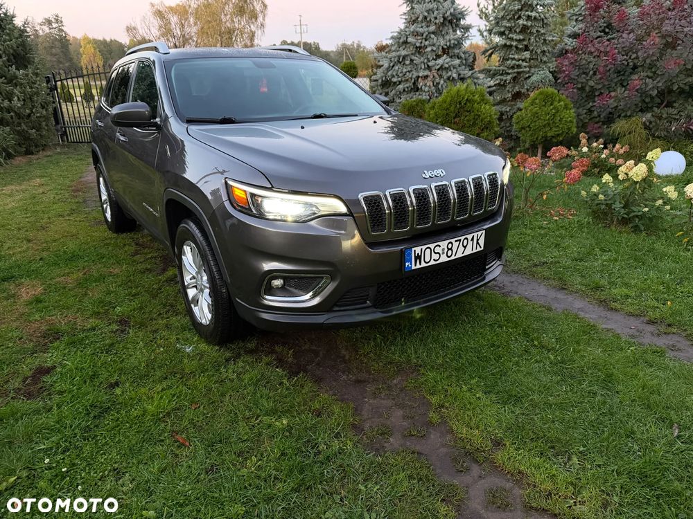 Jeep Cherokee - 28