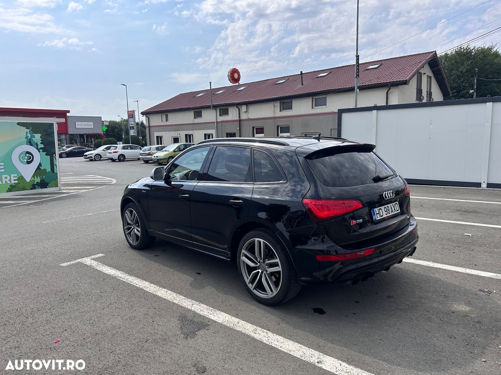 Audi SQ5 - 5