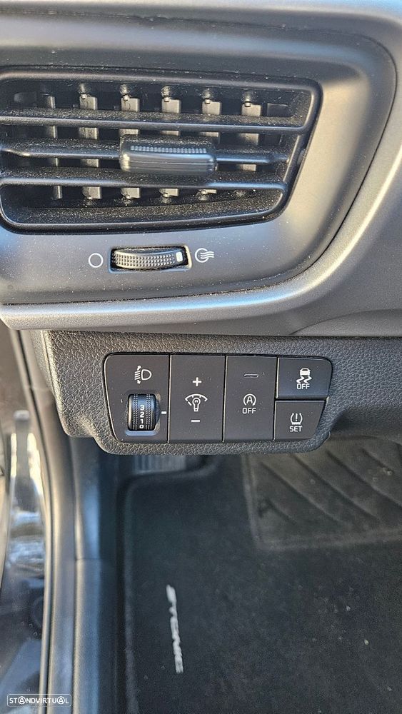 Kia Stonic 1.2 Dynamic - 29