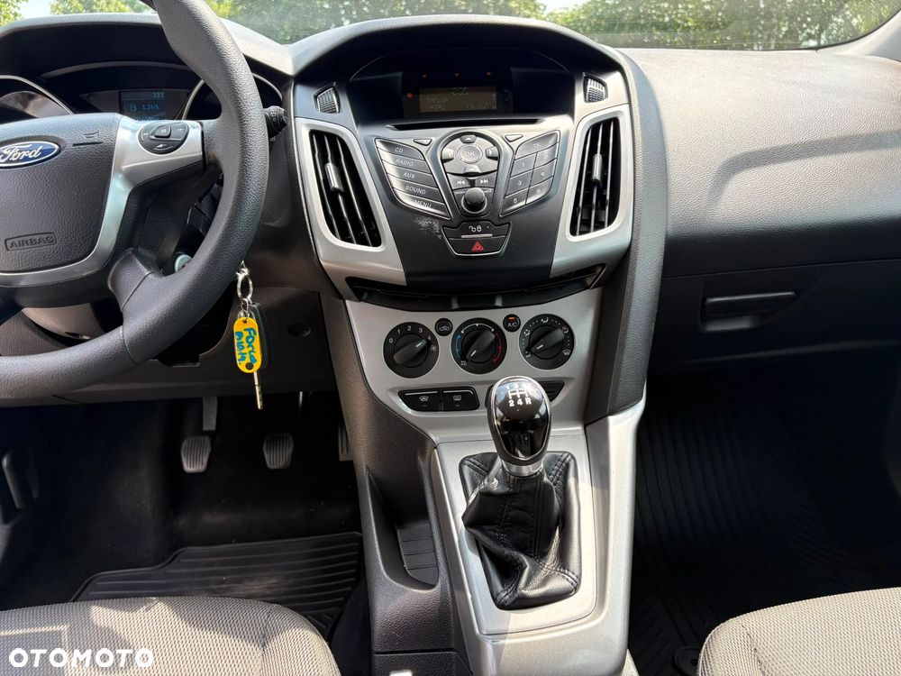Ford Focus 1.6 Ti-VCT Ambiente - 16