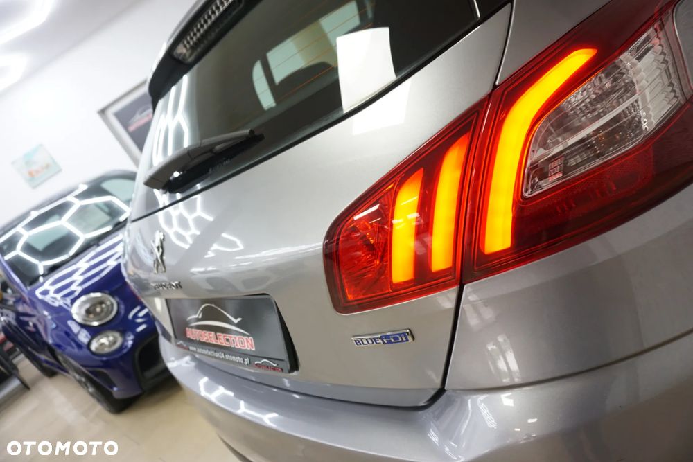 Peugeot 308 BlueHDi FAP 120 EAT6 Stop & Start Active - 13