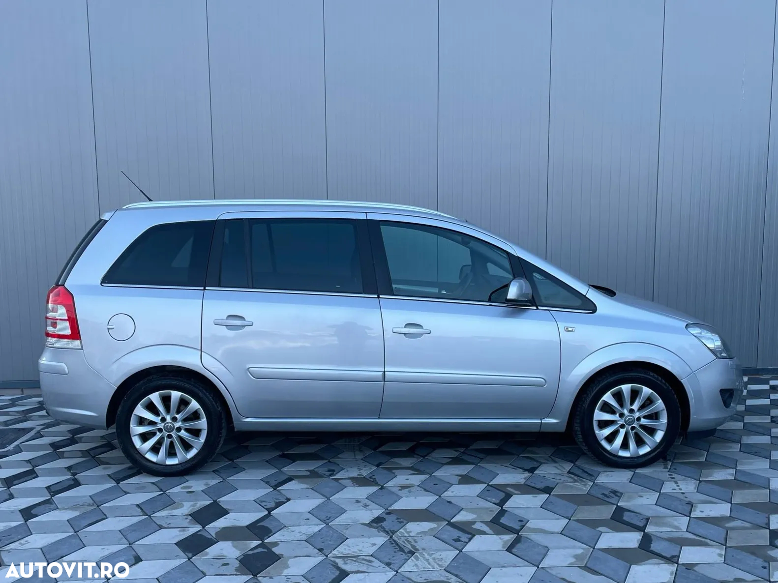 Opel Zafira 1.7 CDTI ecoFLEX Family Plus - 11