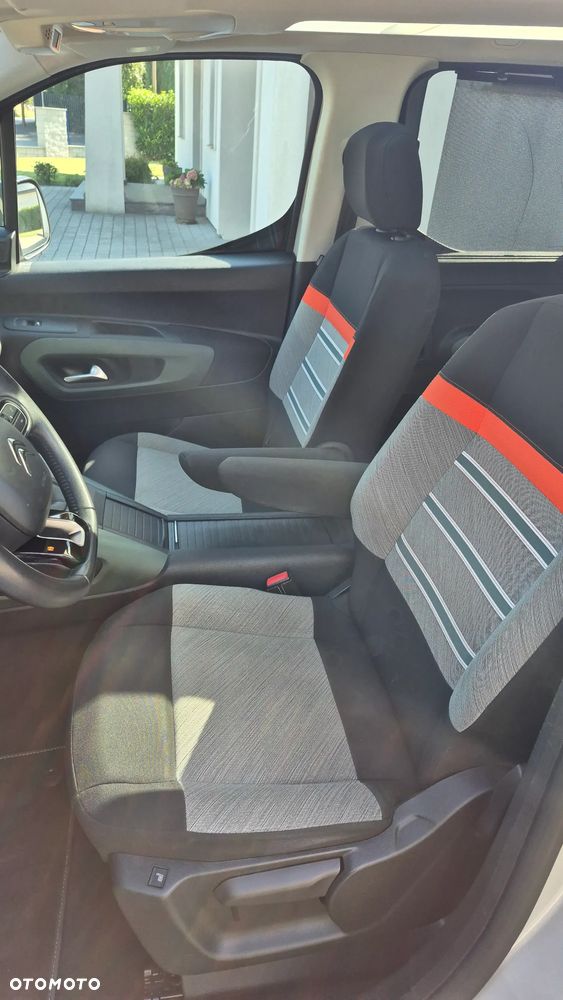 Citroën Berlingo Multispace PureTech 110 SHINE - 25