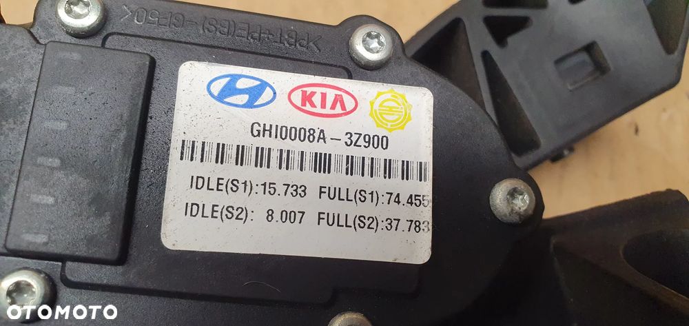 Pedał potencjometr gazu Hyundai i40 32727-2T900 - 6