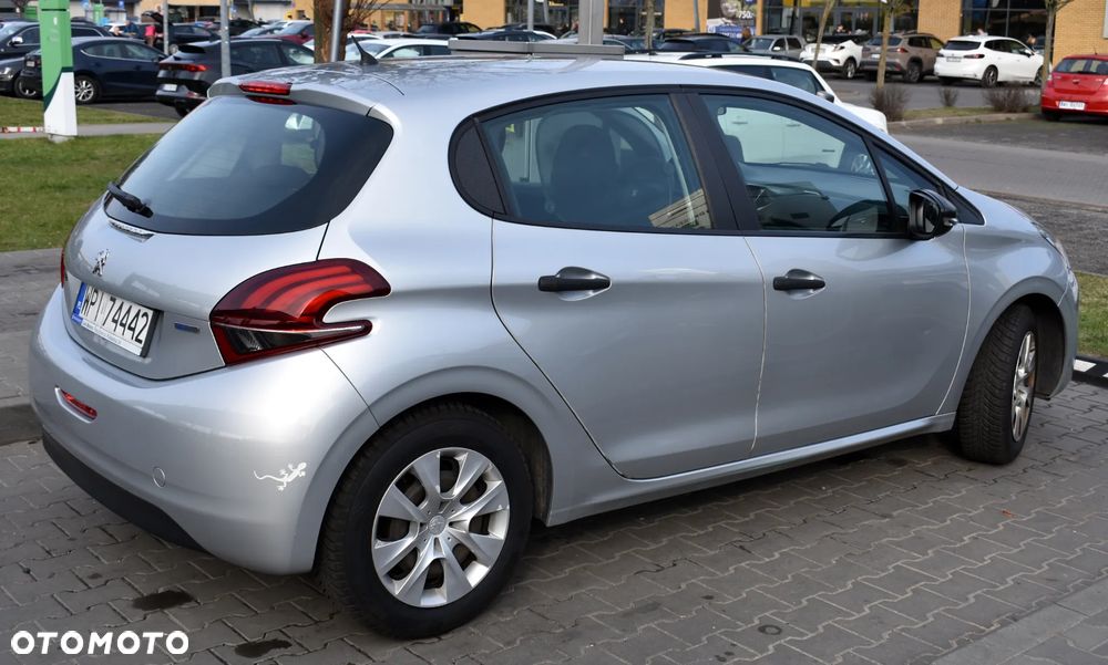 Peugeot 208 1.2 PureTech Active - 9
