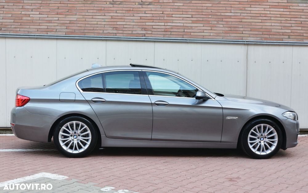 BMW Seria 5 520d Aut. Luxury Line - 11