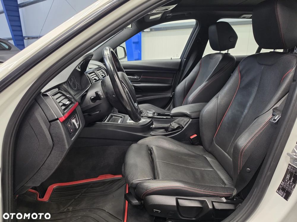 BMW Seria 3 316i Sport Line - 16
